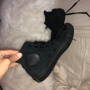 Converse- Black on Black